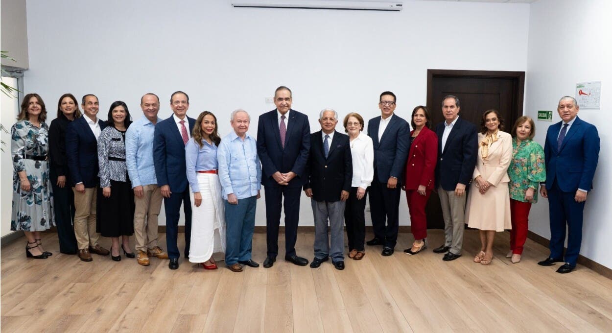 Castaños Guzmán continuará al frente del Patronato del HGPS tras votación unánime