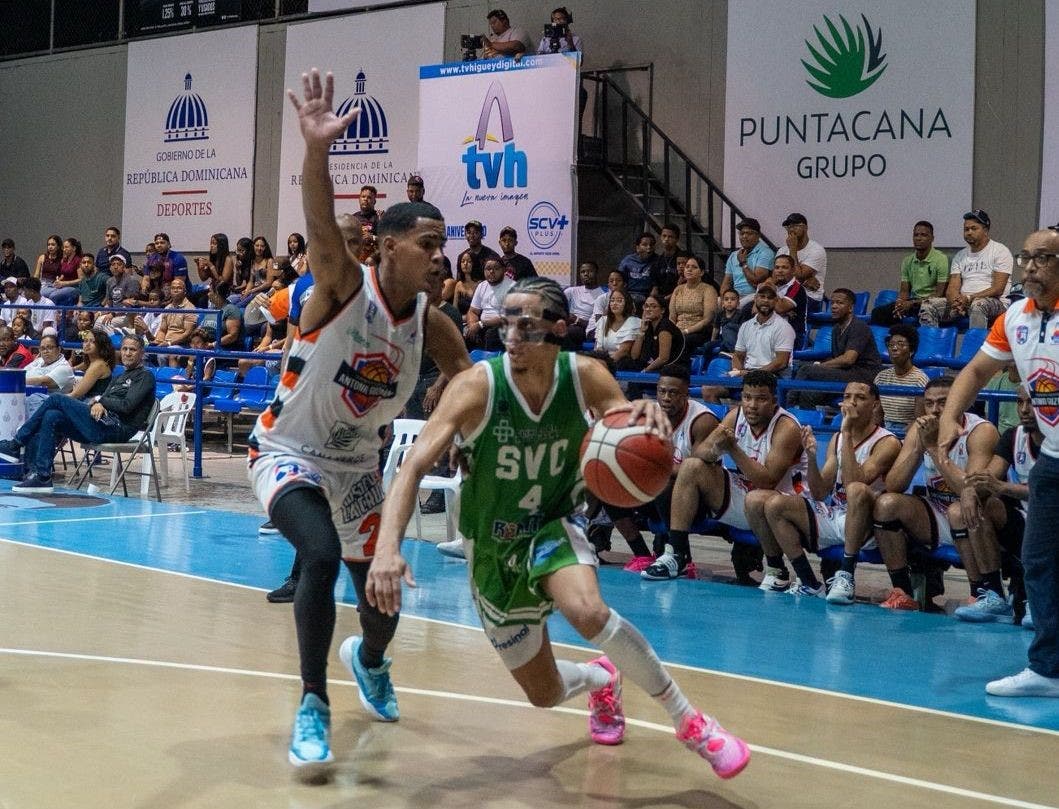 ¡Savica toma la delantera en el TBS Higüey 2025 tras emocionante triunfo!