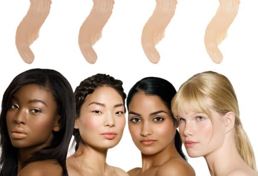 Cómo elegir tu tono de base correcta: Guía clave para un maquillaje impecable