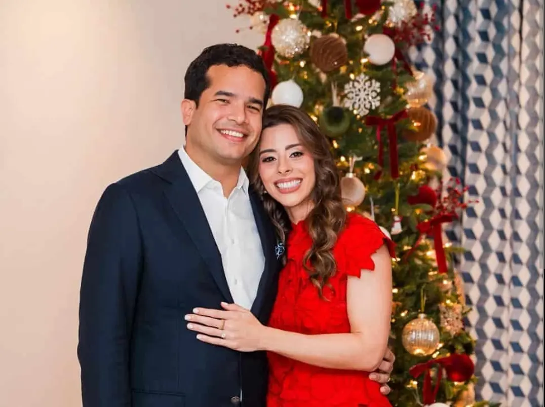 Omar Fernández y Alexia Rubio se comprometen en Nochebuena