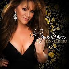 Jenni Rivera, fallecida en un accidente aéreo en 2012, continúa vivo con el lanzamiento este jueves de 'La gran señora-Banda'