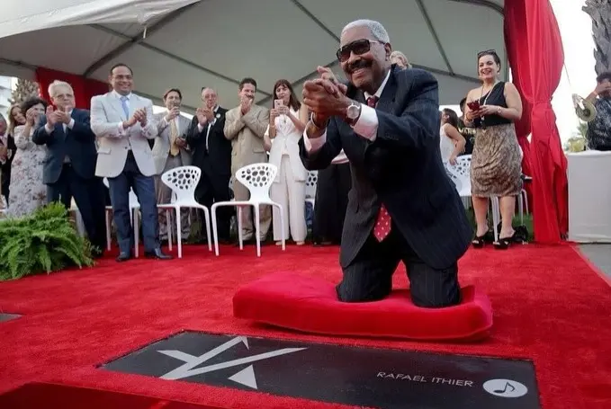 Ithier, director musical y uno de los fundadores de la emblemática orquesta de salsa El Gran Combo de Puerto Rico, quien falleciera en la noche del sábado a sus 99 años 