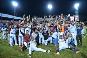 Gigantes clasifican al Round Robin y sepultan al Licey