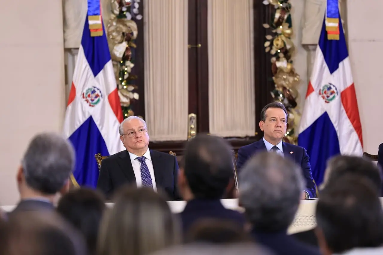 Miguel Lama destaca crecimiento de 67% en empleos de zonas francas desde 2020