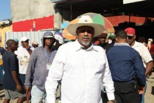 Alcalde Riverón declara en emergencia el mercado binacional de Dajabón