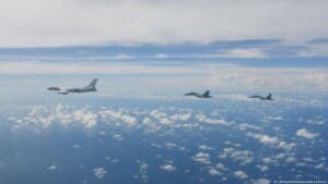 China inicia su segundo día de maniobras militares cerca de Taiwán