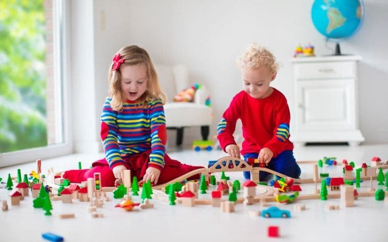 Juguetes adecuados para regalar en el Día de Reyes: opciones seguras, educativas y divertidas