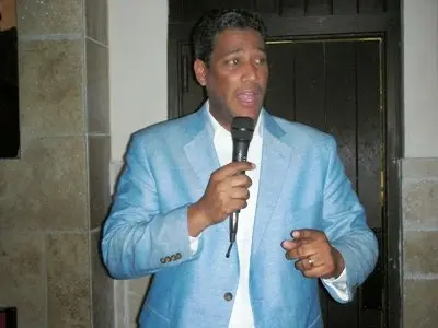 Peña Tavárez pide al Gobierno aplicar con urgencia un mecanismo de indexación salarial para proteger poder adquisitivo