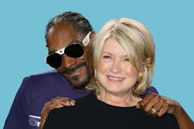 Martha Stewart se une a Snoop Dogg en Swansea