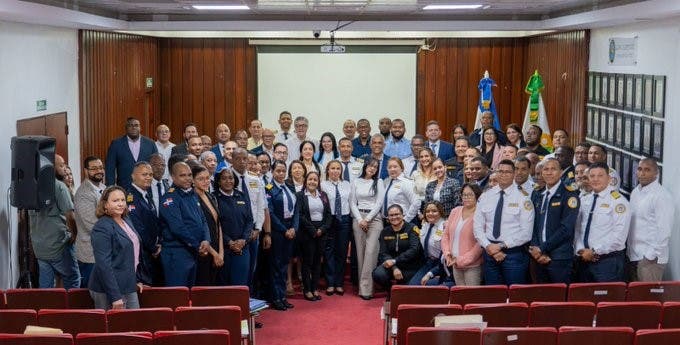 Colaboración estatal impulsa reforma del sistema penitenciario dominicano