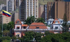 Se registra tiroteo cerca del palacio presidencial en Caracas