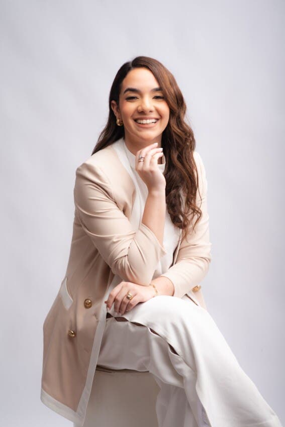 “Vivir rápido ya no se cuestiona, se aplaude, aunque tenga un costo alto para la salud mental y física”, afirma la especialista 