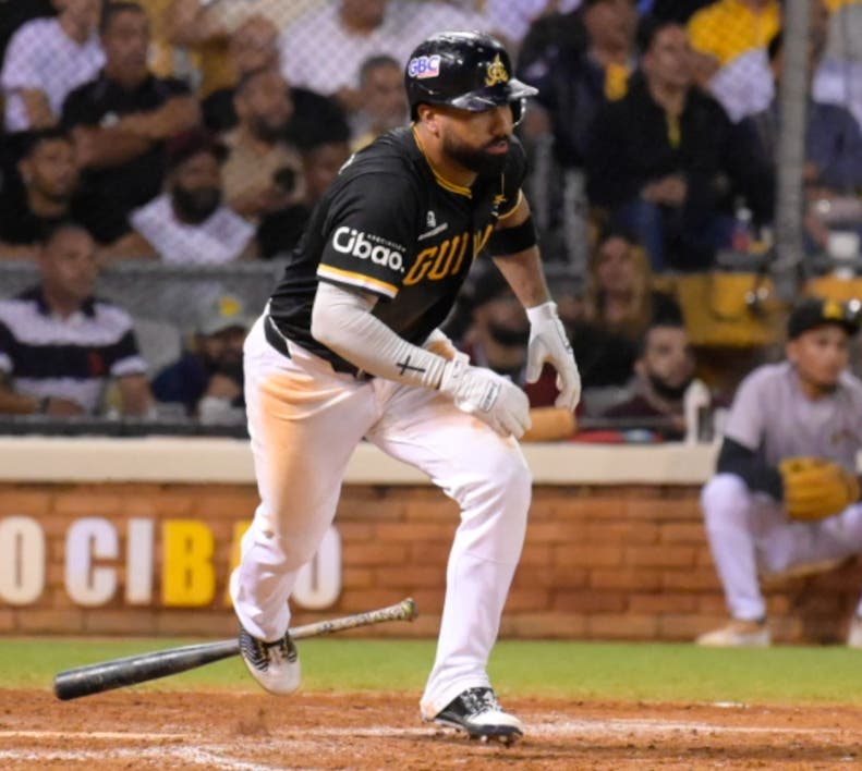 Ezequiel Durán, tras disparar el sencillo de la victoria