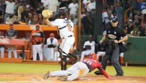 A un paso de la gloria: Leones del Escogido se colocan a ley de un triunfo del bicampeonato