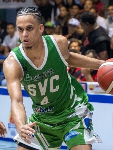 Savica barre en semifinal Higüey