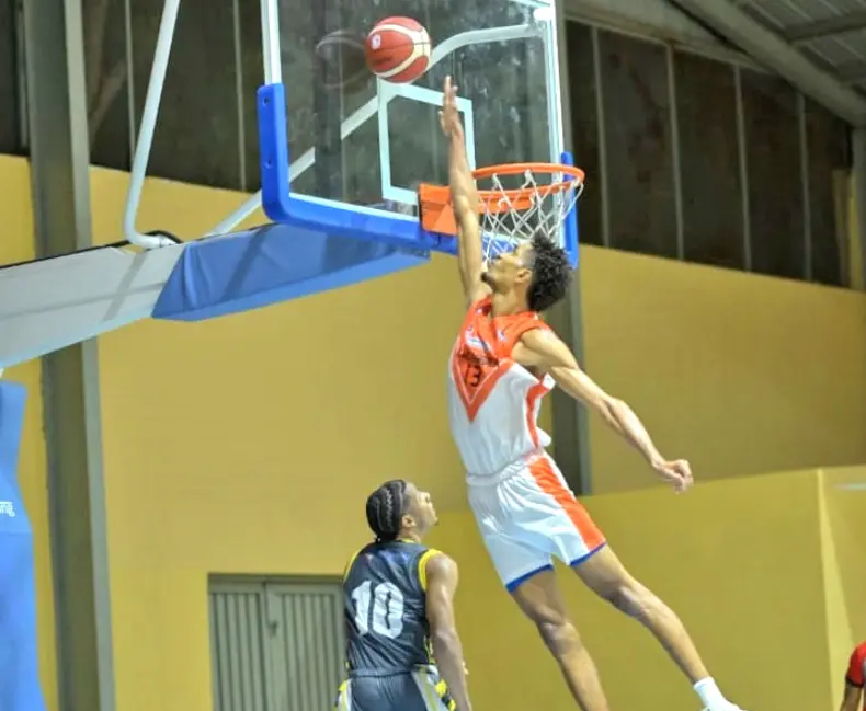 Equipo La Altagracia empata final torneo Superior de Baloncesto