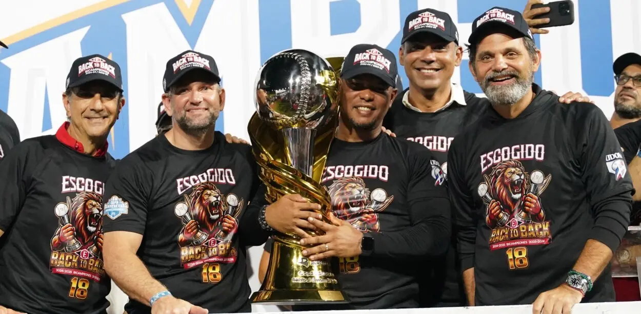 Ramón Santiago dirigió magistralmente; los jugadores lo elogian