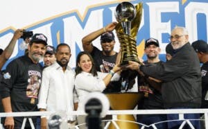 Misión 18: Alcides Escobar y el factor de experiencia en el bicampeonato