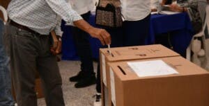 Partidos minoritarios aportaron el 17.99 % de los votos y fueron decisivos en elecciones pasadas