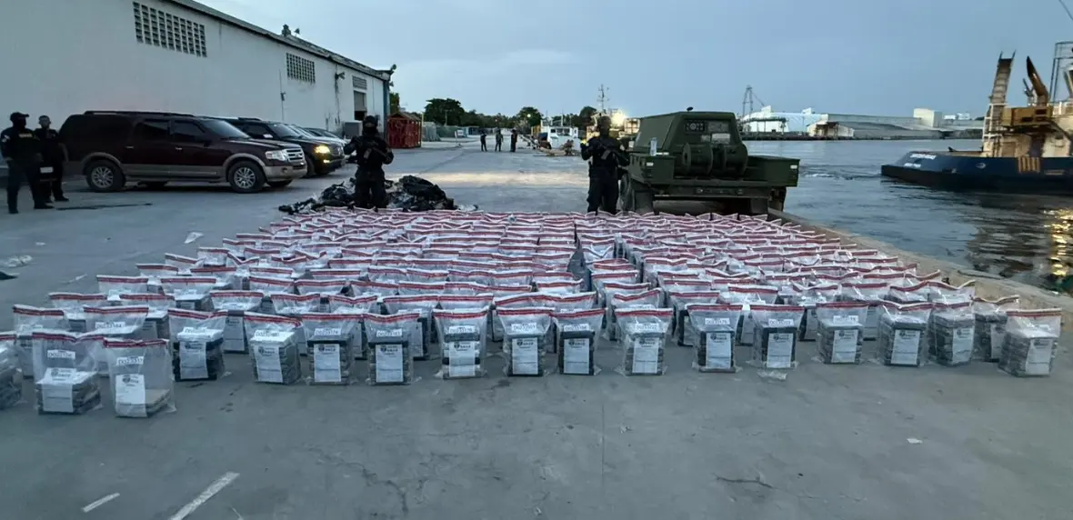 Capturan a hombre buscado por cargamento de 1.4 toneladas de cocaína confiscado en SPM