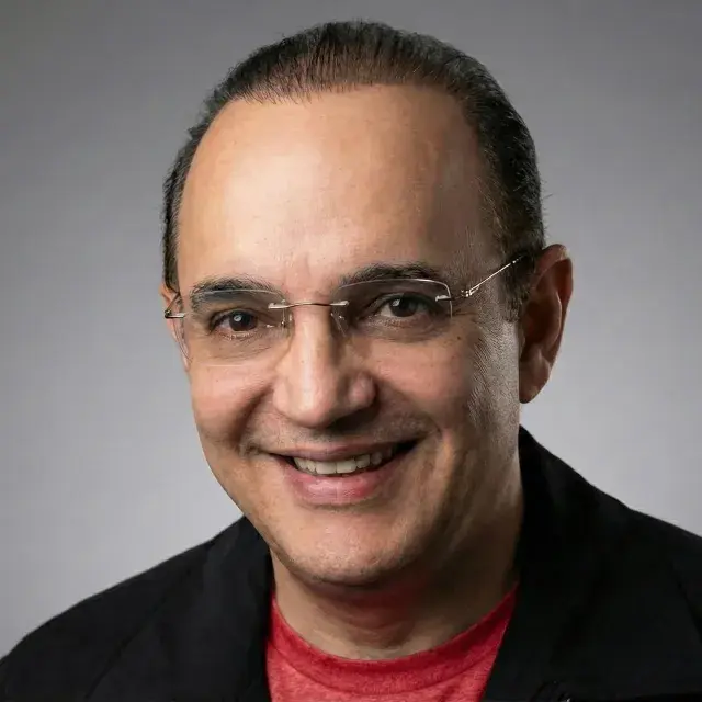 Antún Batlle (Quique), afirmó que el desarrollo de una nación no es fruto del azar ni de decisiones tomadas al impulso