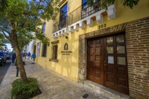 Este enero, celebremos a Diane Keaton con cine clásico gratuito en el Centro Cultural Banreservas