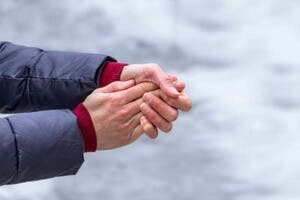 Recomendaciones para mitigar riesgos de hipotermia en comunidades hispanas de Nueva York