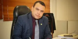 Luis Abinader designa a Julio César Landrón como nuevo director del SNS