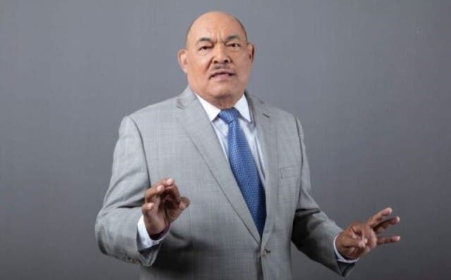 Ramón Alburquerque regresó al país para continuar tratamiento médico