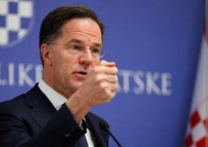 Rutte habla con Trump sobre «la situación de seguridad en Groenlandia y el Ártico»