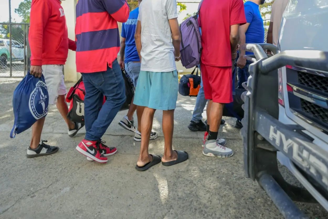 Completan 50 % del primer módulo de la cárcel Las Parras con traslado de internos