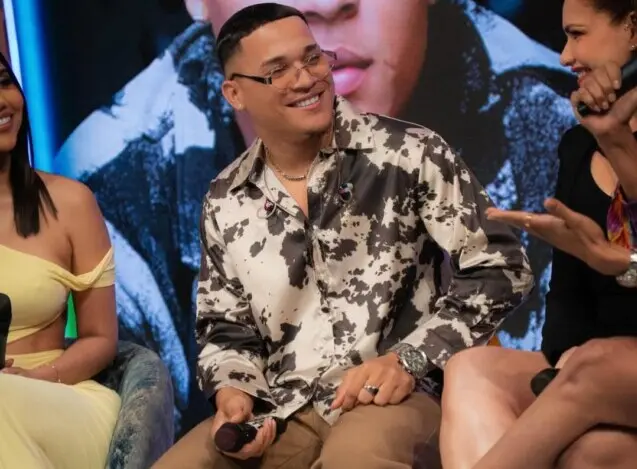 Ebenezer Guerra confirma su soltería tras ruptura con Nelfa Núñez