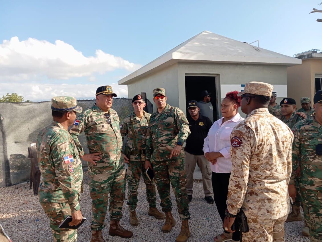 Migración deportó 380 mil ilegales en 2025 y busca superar la cifra en 2026