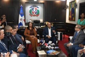 La reforma laboral en suspenso: Conflicto sindical y empresarial