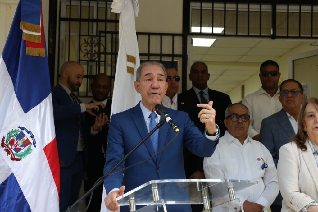 García Fermín resalta impacto del inglés por inmersión