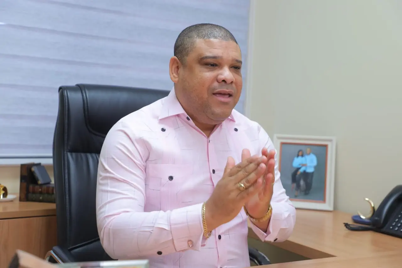 Convocan emprendedores de Santo Domingo Norte a participar en taller de Inteligencia Artificial