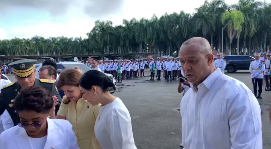 Abinader no asiste a la Basílica de Higüey por virus gripal, según Raquel Arbaje: “Me dijo que no tiene fuerzas”