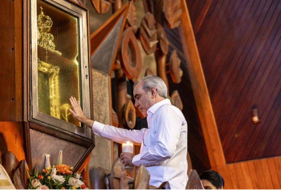 Luis Abinader se ausenta en Higüey por gripe y ora por la salud del pueblo