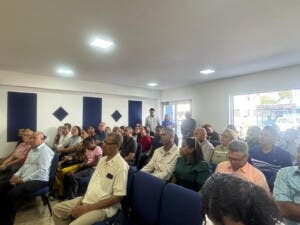 Cubanos y venezolanos en RD piden regularización migratoria y reactivación de la Ventanilla Única