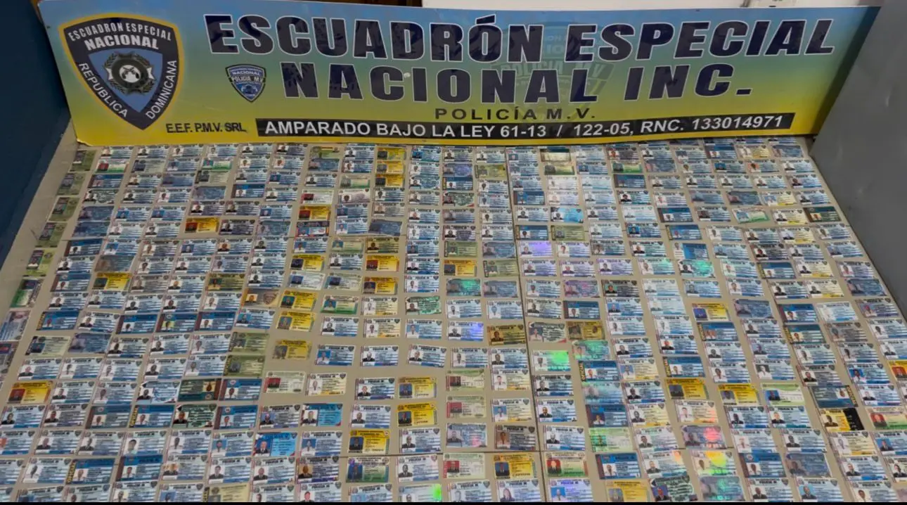 Capturan a líder de red que falsificaba rangos de Policía en La Romana