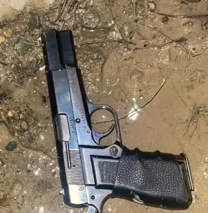 Abaten a dos hombres en supuesto intercambio de disparos con la Policía en Los Alcarrizos