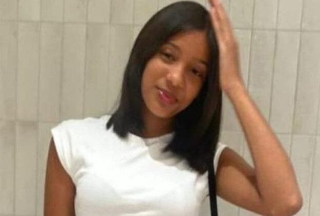 Buscan adolescente de 14 años desaparecida en Santiago