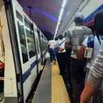¿Qué pasa en la Línea 1 del Metro que obliga a pasajeros a bajarse en Hermana Mirabal?