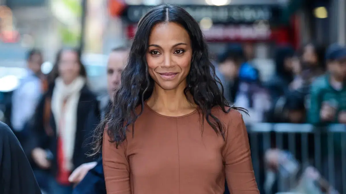 Zoe Saldaña se convierte en la actriz más taquillera de todos los tiempos