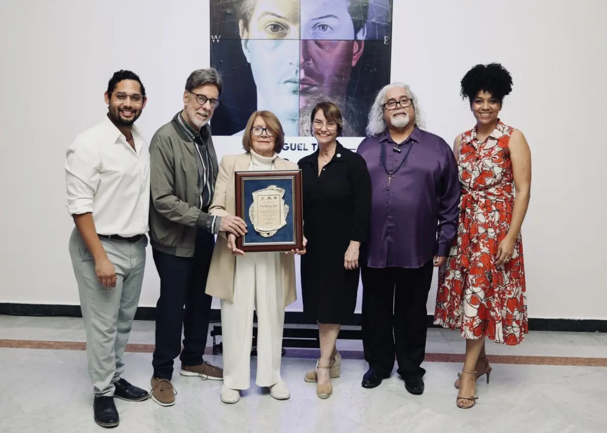 Galería Nacional de Bellas Artes inaugura exposición de Miguel Tió y rinde homenaje a Marianne de Tolentino