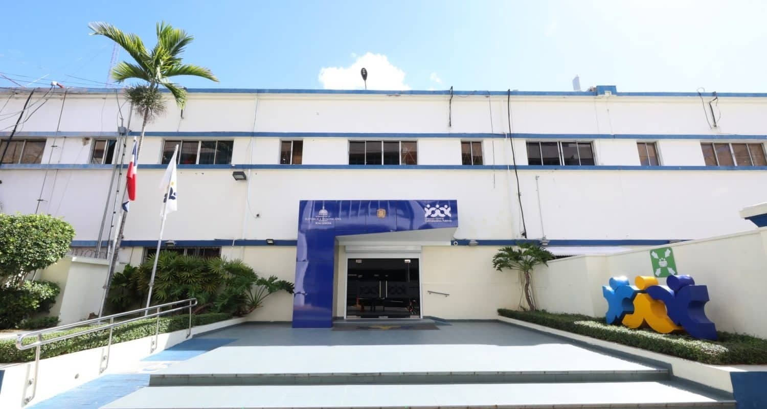 DGCP inicia aplicación de la Ley 47-25 y garantiza continuidad de procesos bajo la normativa anterior