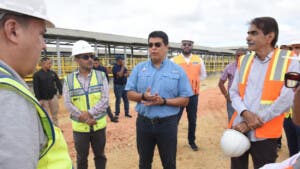 Caasd anuncia avance del 70% en ampliación del Acueducto Oriental