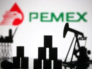 EE.UU. permite a México enviar petróleo a Cuba a pesar de Trump