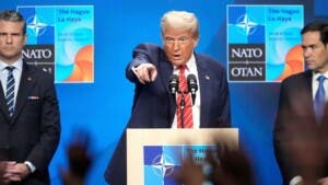 Trump afirma que ningún presidente ha hecho más por la OTAN