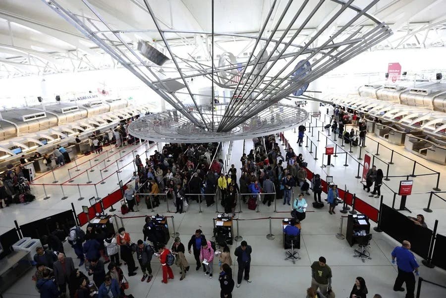 El visado B1 permite el viaje por motivos de negocios y el B2 autoriza la entrada con fines turísticos, personales o médicos. En total, la lista suma ahora 38 países, la mayoría en África.